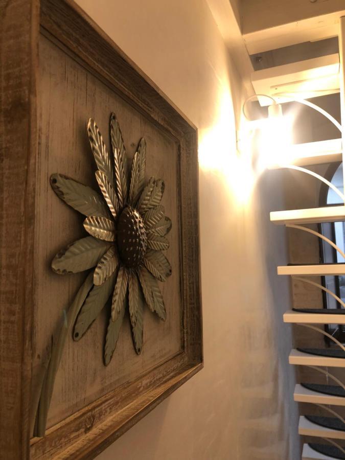 Nido Di Pietra-Dimora In Centro Bed and Breakfast Αλμπερομπέλο Εξωτερικό φωτογραφία