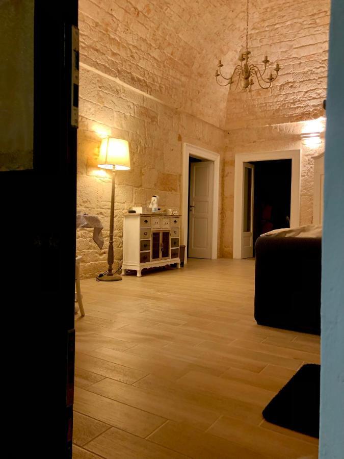 Nido Di Pietra-Dimora In Centro Bed and Breakfast Αλμπερομπέλο Εξωτερικό φωτογραφία