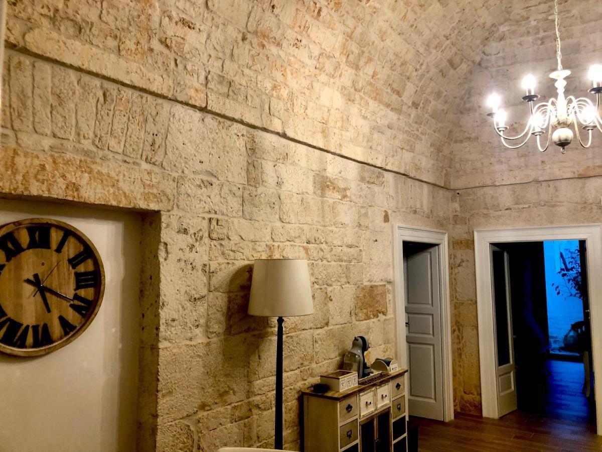 Nido Di Pietra-Dimora In Centro Bed and Breakfast Αλμπερομπέλο Εξωτερικό φωτογραφία