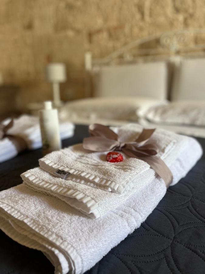 Nido Di Pietra-Dimora In Centro Bed and Breakfast Αλμπερομπέλο Εξωτερικό φωτογραφία